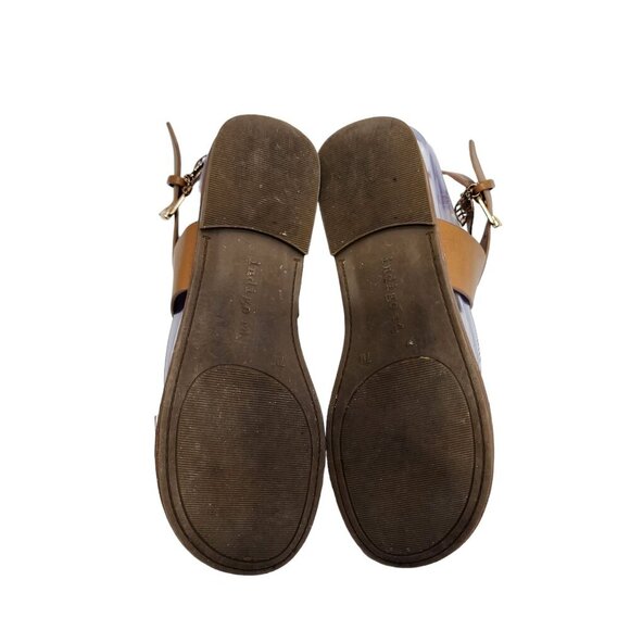 Indigo Rd. Women's Devin Flat Sandal Size 7 Atec Design with Feather Charm - Picture 8 of 11